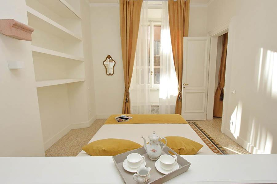 Elegant Apartment In The Heart Of Rome-Navona Area Εξωτερικό φωτογραφία